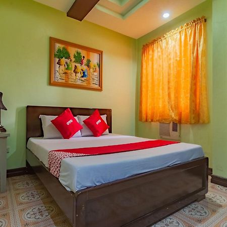 Rooms R Us - Voyagers Palace Puerto Princesa Exterior photo