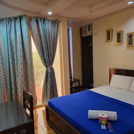 Rooms R Us - Voyagers Palace Puerto Princesa Exterior photo