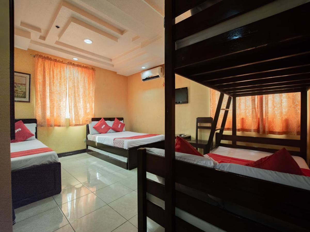 Rooms R Us - Voyagers Palace Puerto Princesa Exterior photo