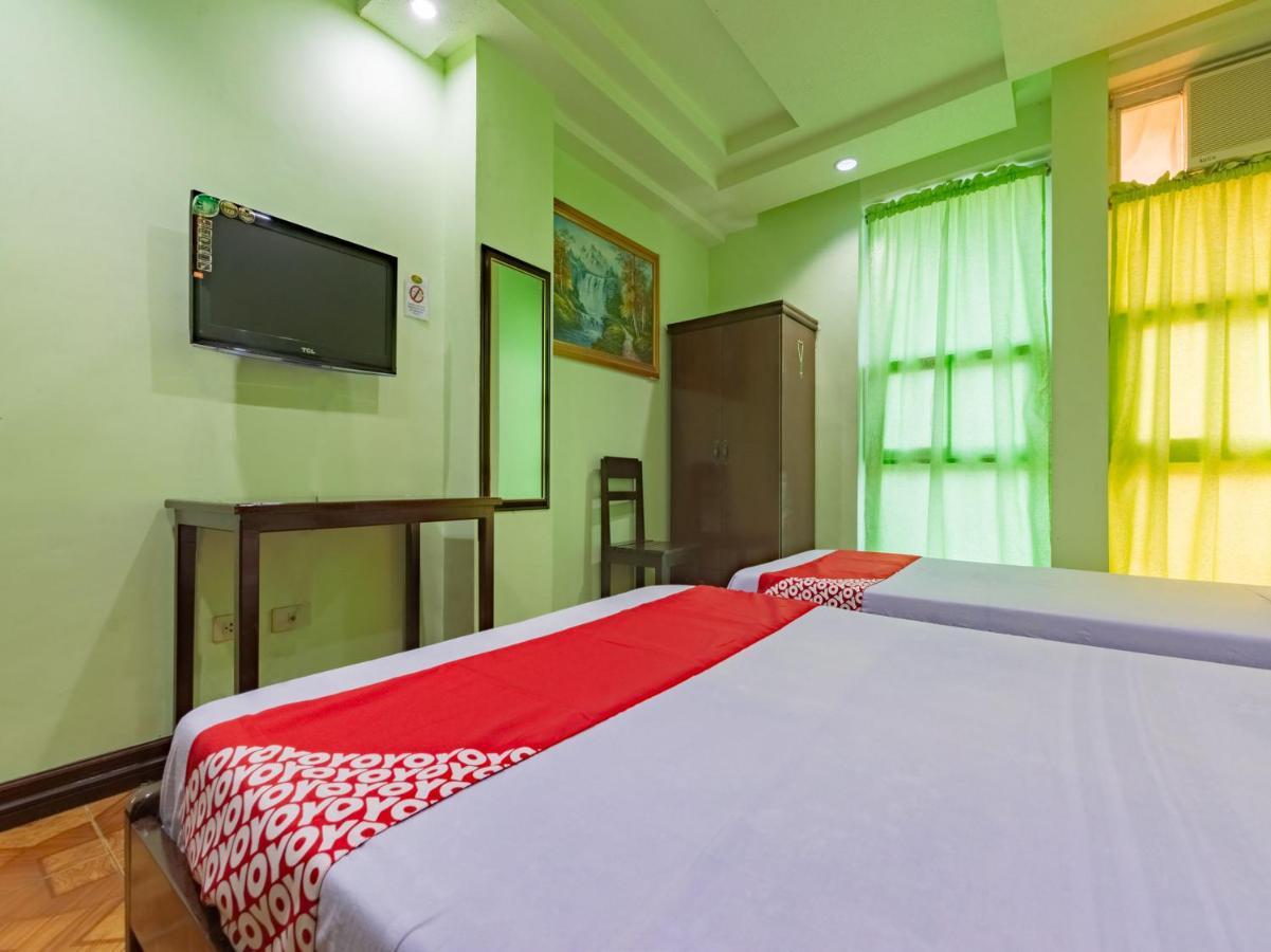 Rooms R Us - Voyagers Palace Puerto Princesa Exterior photo