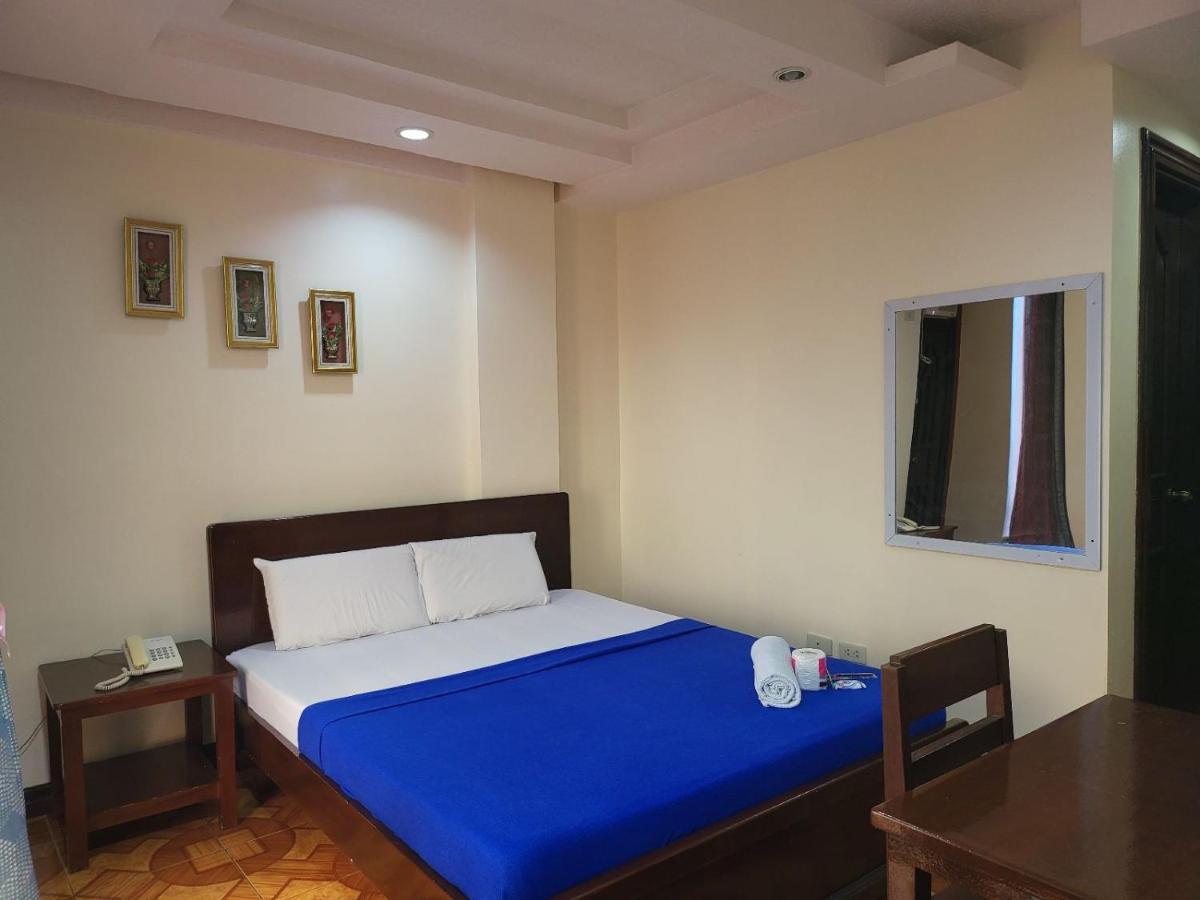 Rooms R Us - Voyagers Palace Puerto Princesa Exterior photo