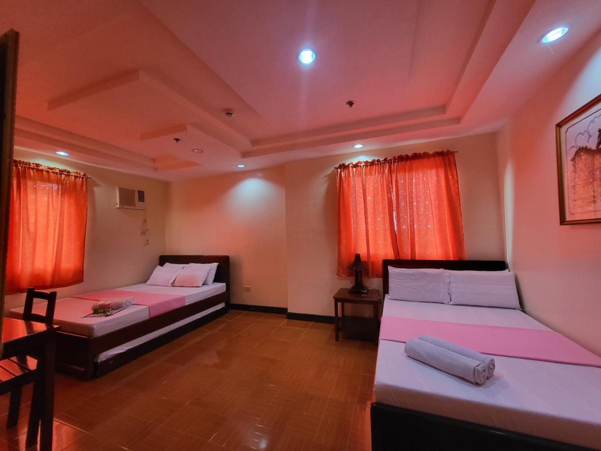 Rooms R Us - Voyagers Palace Puerto Princesa Exterior photo