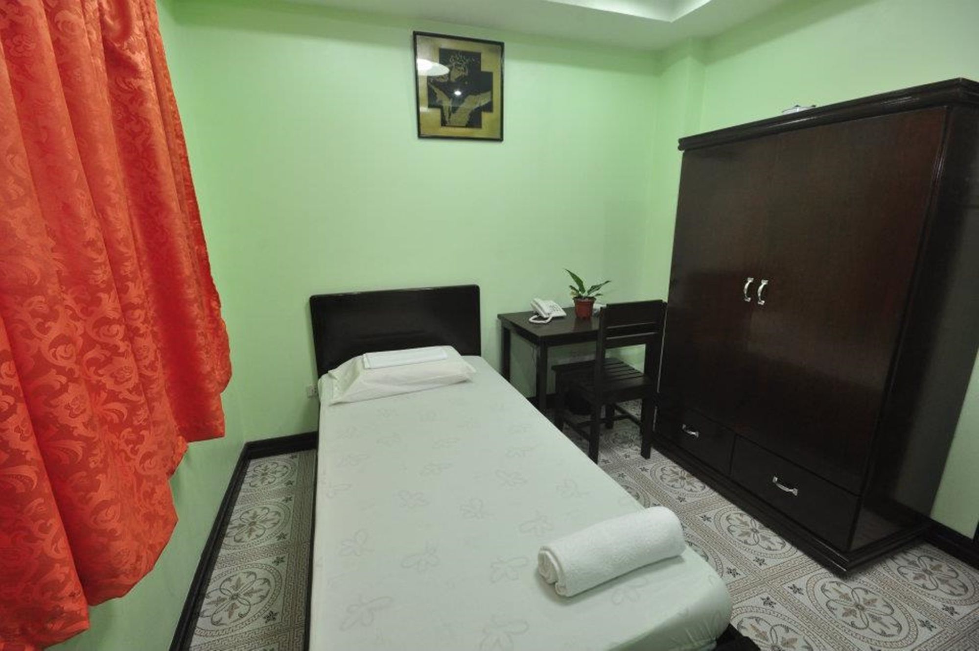 Rooms R Us - Voyagers Palace Puerto Princesa Exterior photo