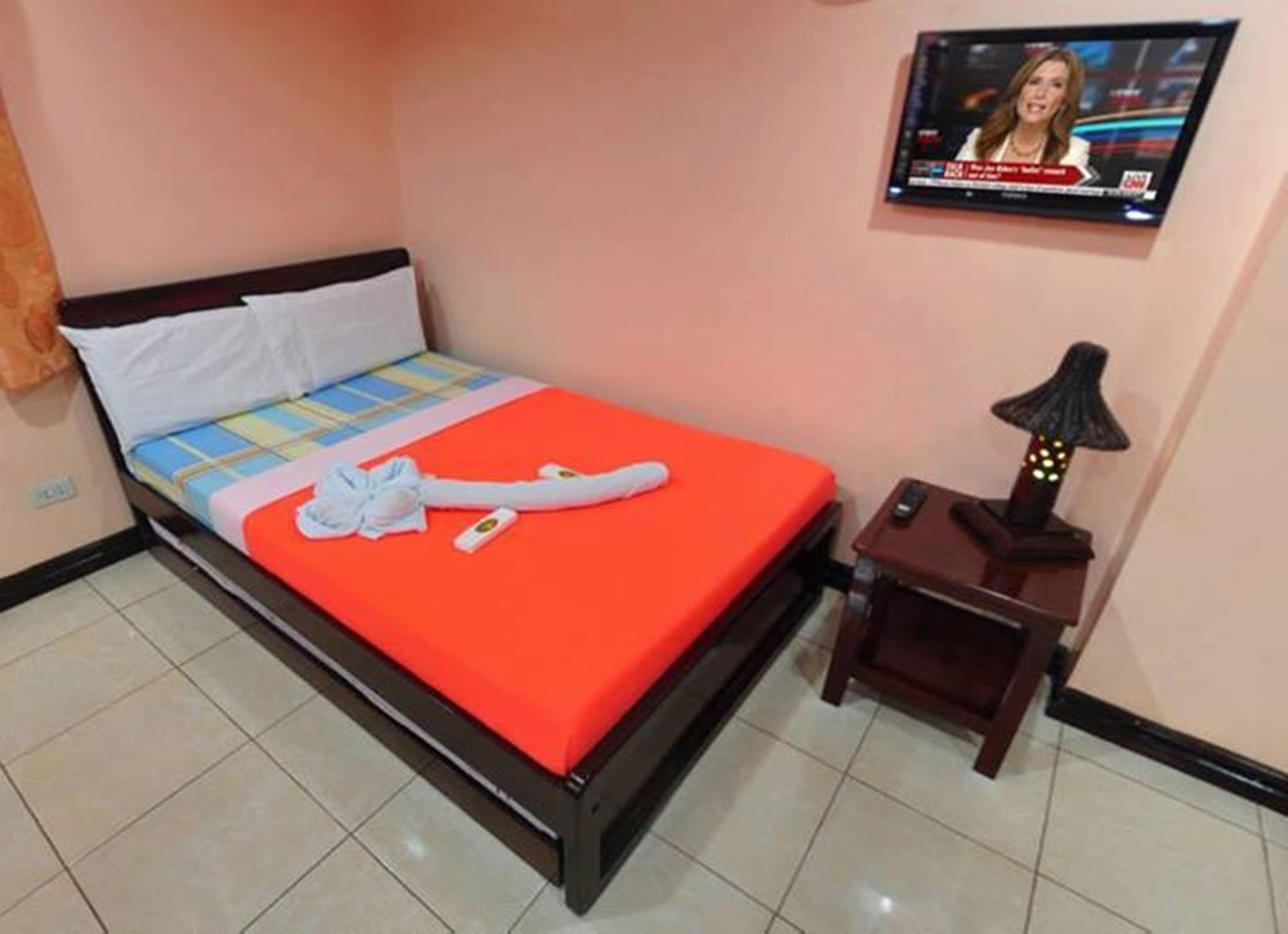 Rooms R Us - Voyagers Palace Puerto Princesa Exterior photo