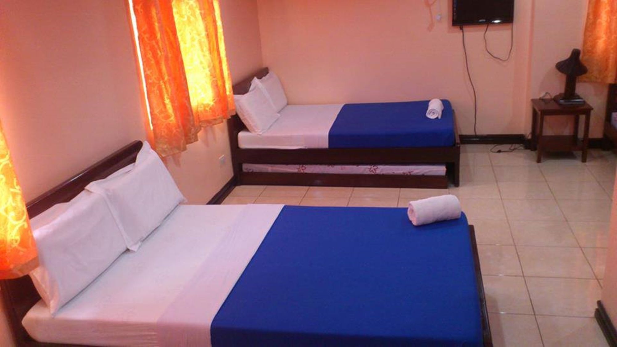 Rooms R Us - Voyagers Palace Puerto Princesa Exterior photo